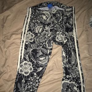 Adidas leggings